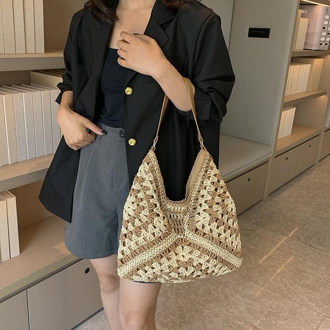 Breezy Elegance: New Rattan Straw Woven Tote Bag